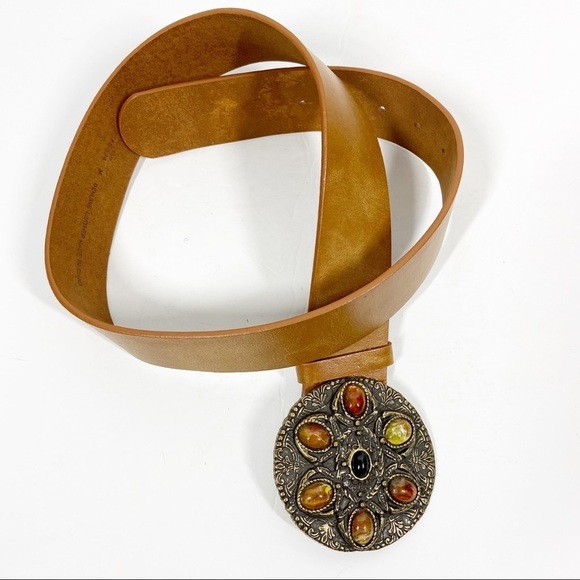 Leather BELT with large round metal buckle with jeweled detailing - Picture 1 of 6